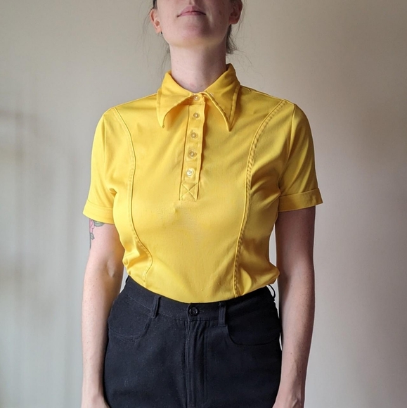 Vintage 70s Tarvi Yellow Half-Button Polyester Tennis Polo - Picture 1 of 8